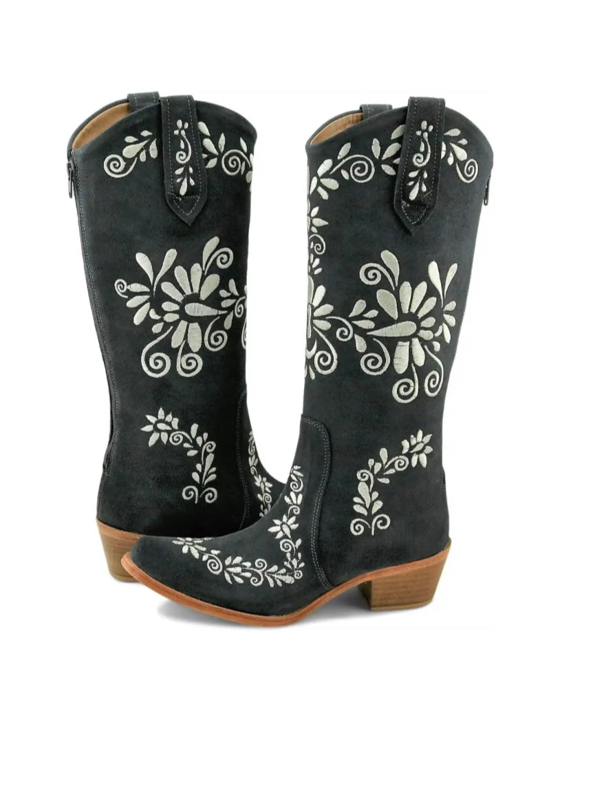 The Jazmine Embroidered Cowgirl Boot